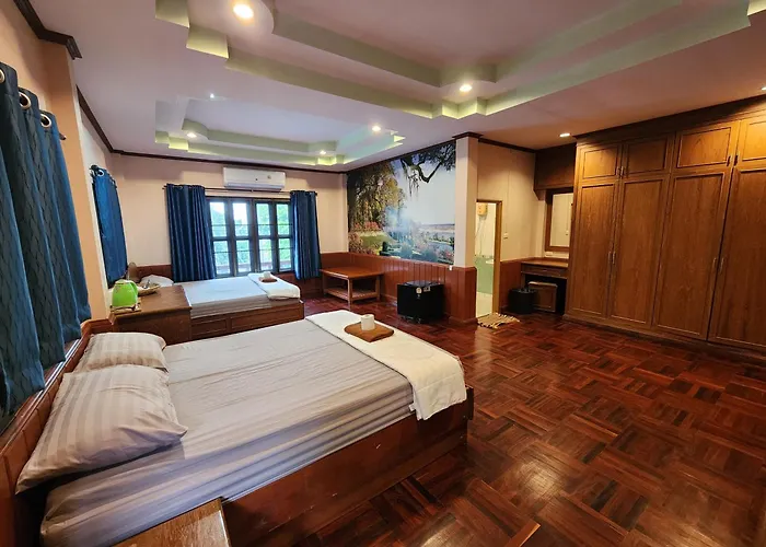Coral Resort & Bungalows